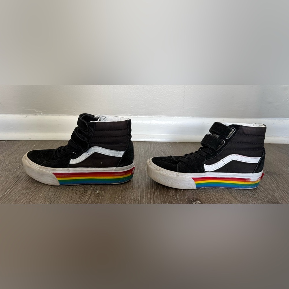 VANS SK8-HI STACKFORM PRIDE SHOE BLACK Men’s 4.0 / Woman 5.5